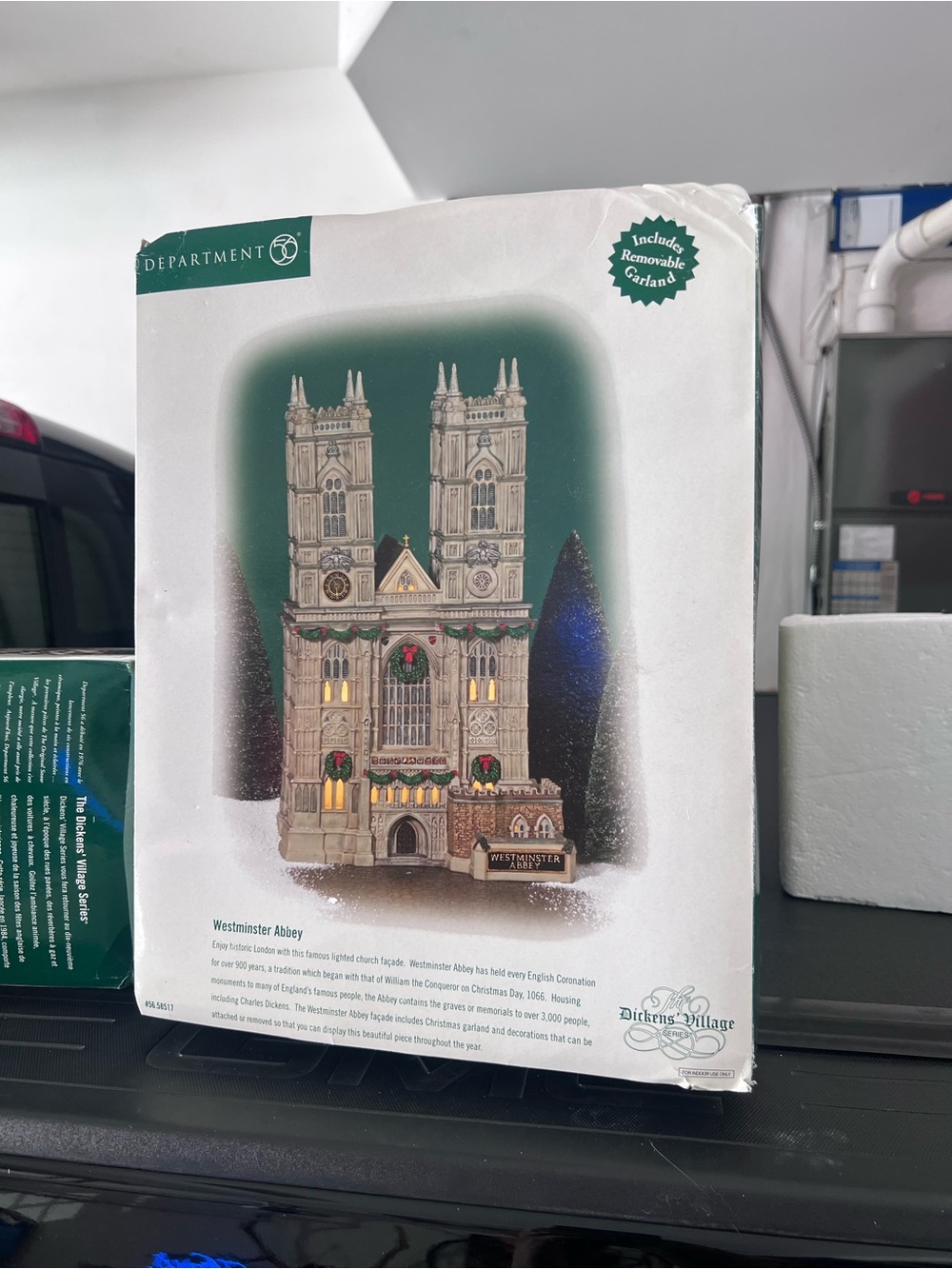 Department 56 Westminster Abbey Holiday Building - White, Green, Red, Gold